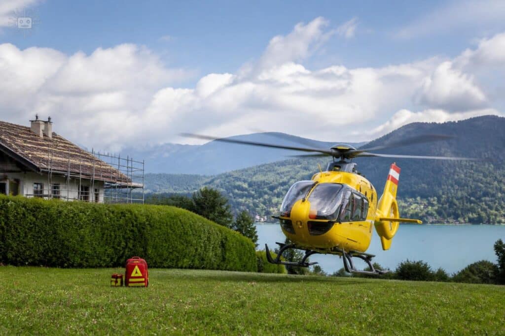 Verletzt: Mann (52) von Dach gestürzt