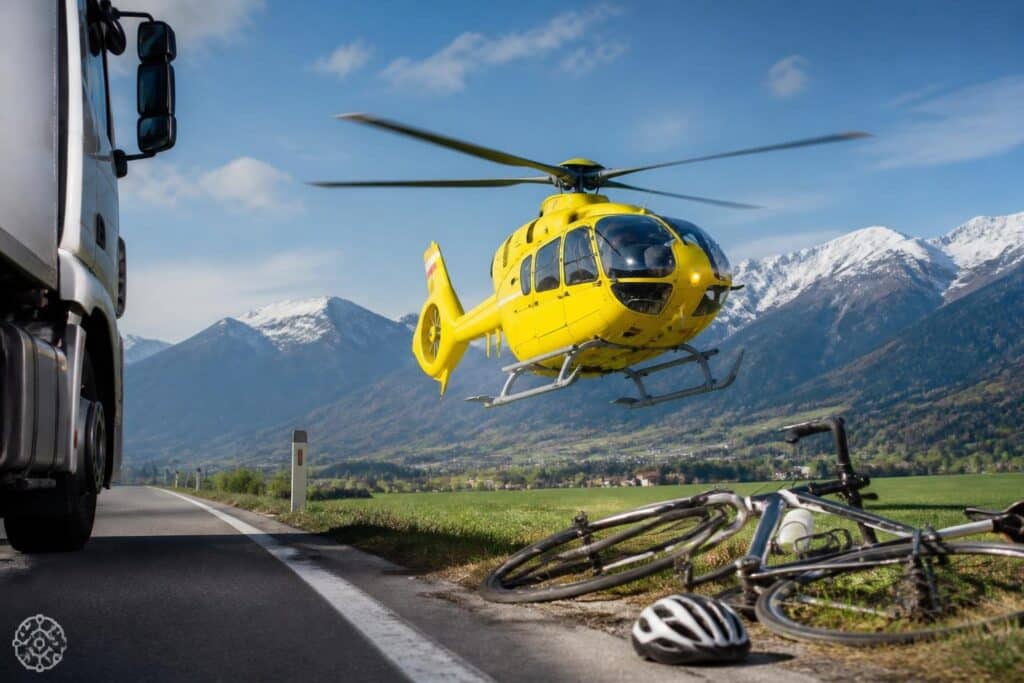 Rennradfahrer in Kärnten von Lkw überrollt: Schwer verletzt
